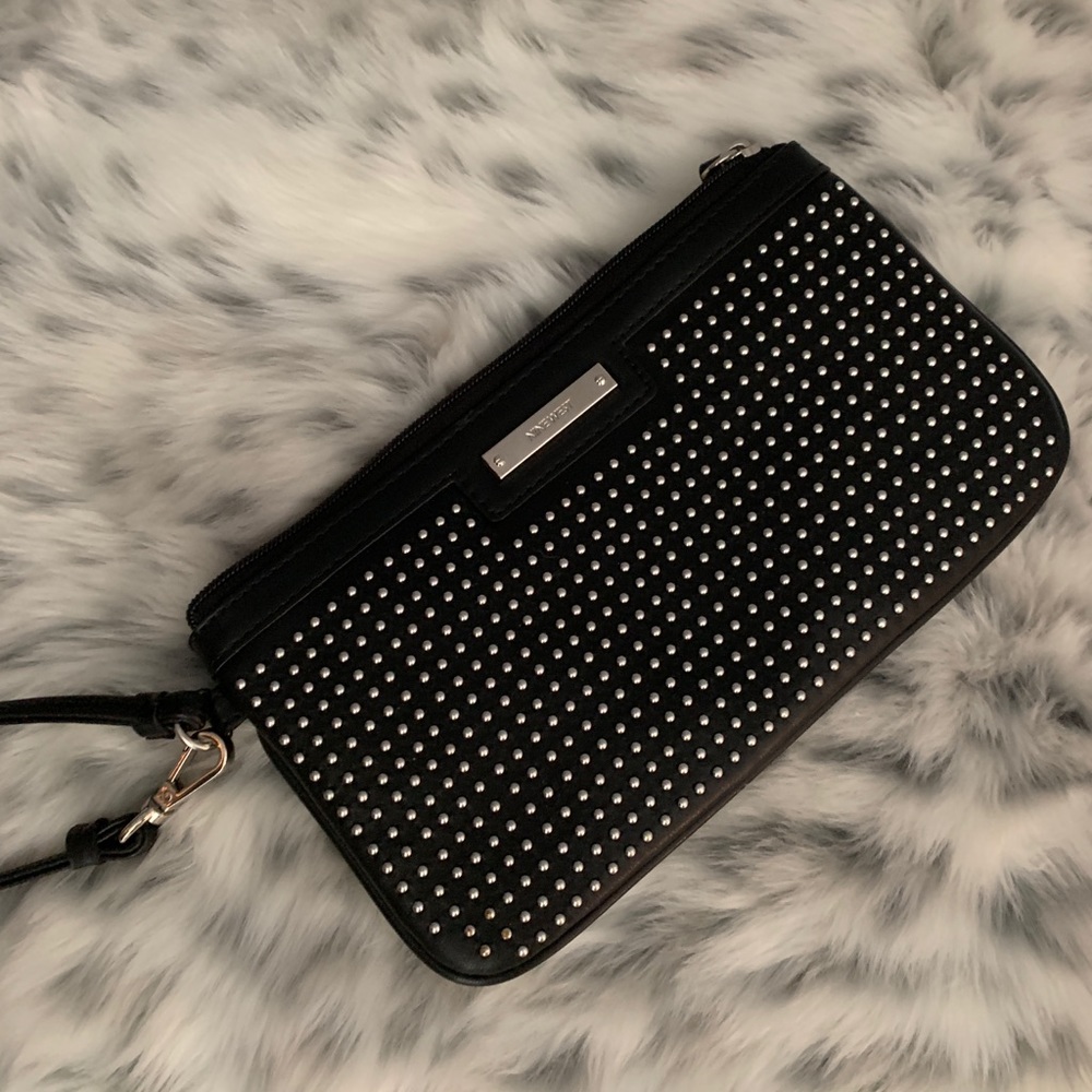 NWOT Nine West Wristlet Bag